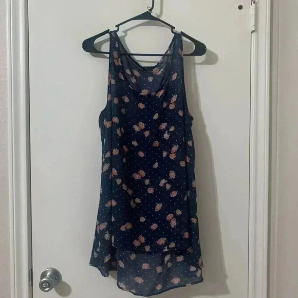 Torrid sz 0 Navy Blue Floral White Polka Dot Tank Semi Sheer Chiffon Blouse - Picture 2 of 5